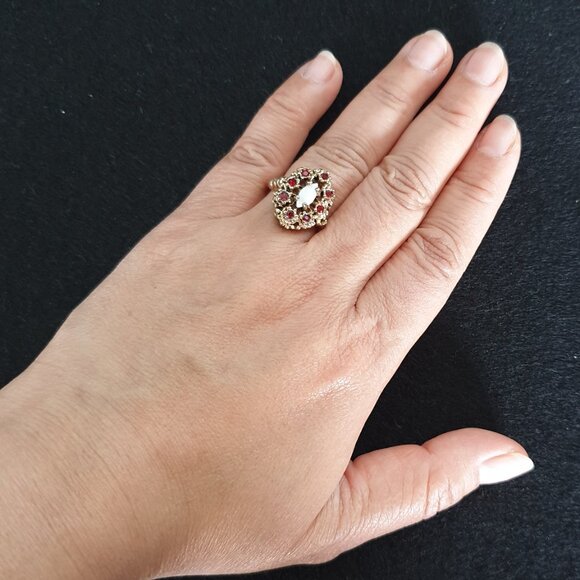 Stunning14K Gold Electroplated Genuine White Opal & Garnet Cocktail Ring - Picture 13 of 13